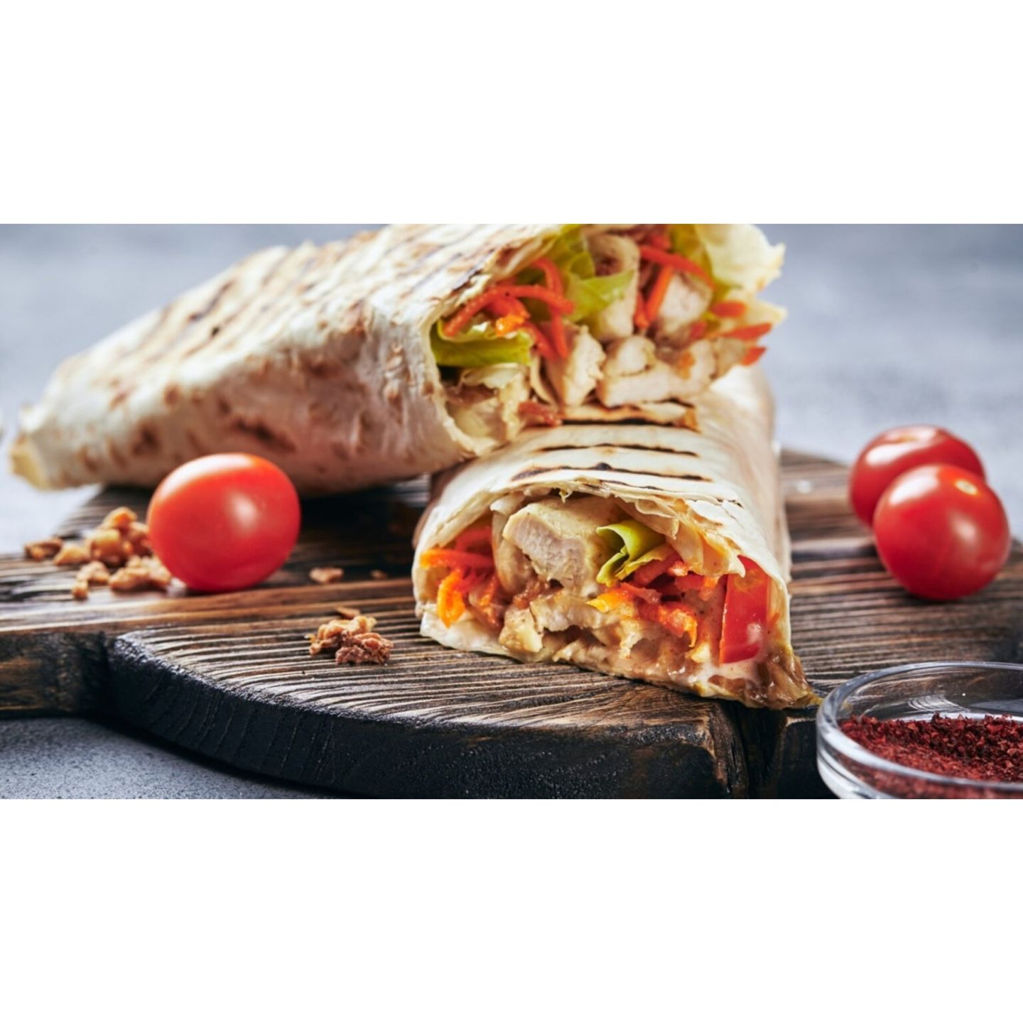 خبز صاج دجاج بالجبن