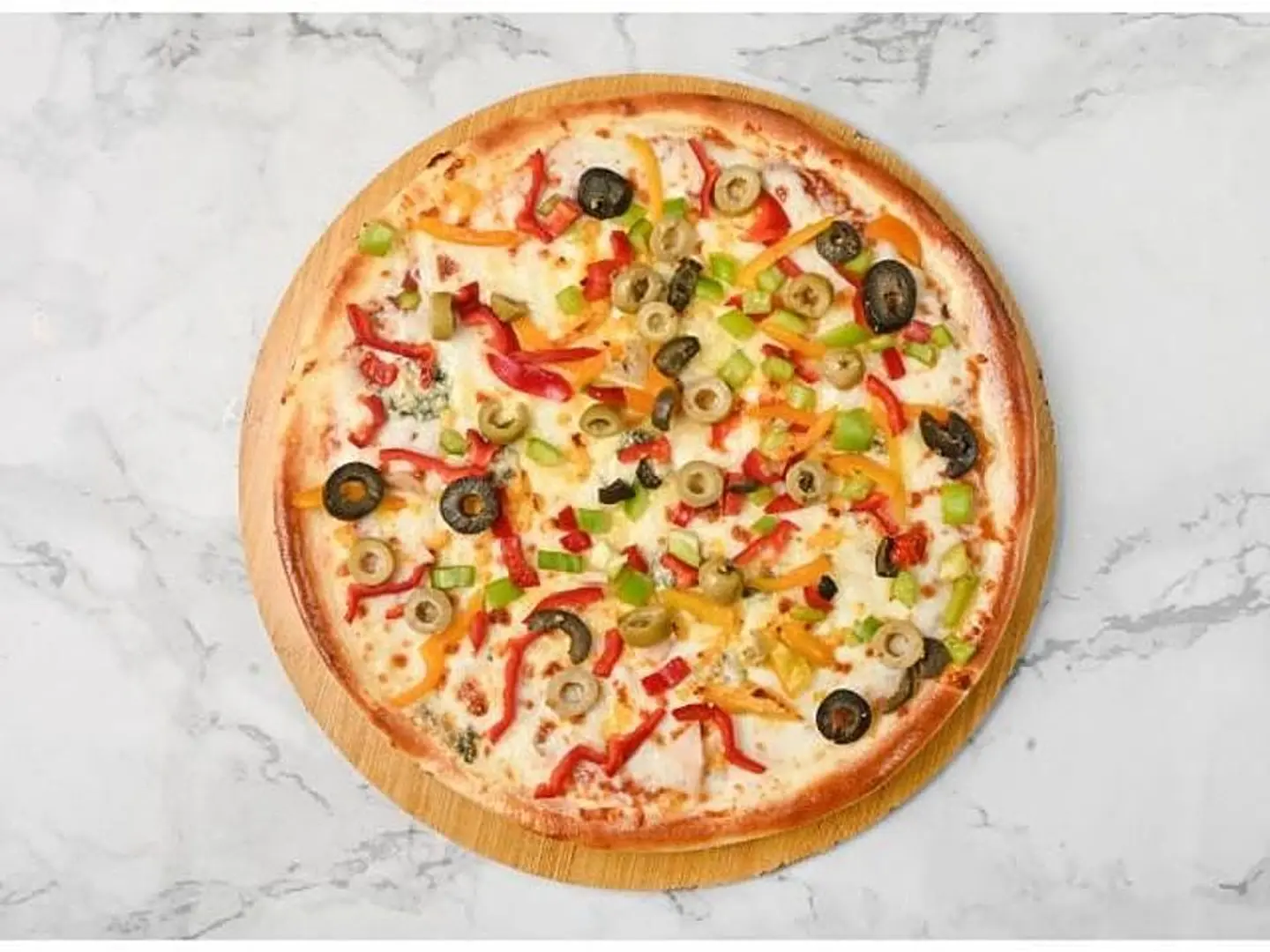 بيتزا خضار وسط