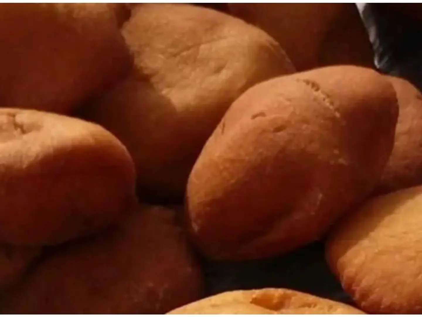 Bakhamri Cake 5 Pieces