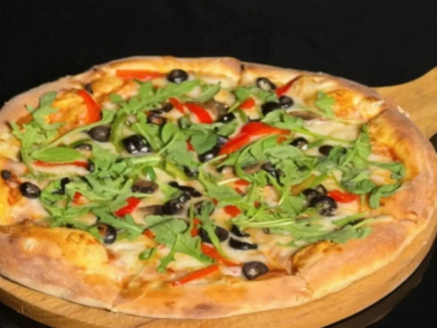 عرض البيتزا