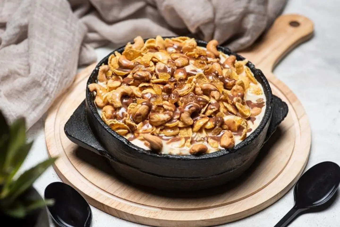 عريكة ملكي بالمكسرات