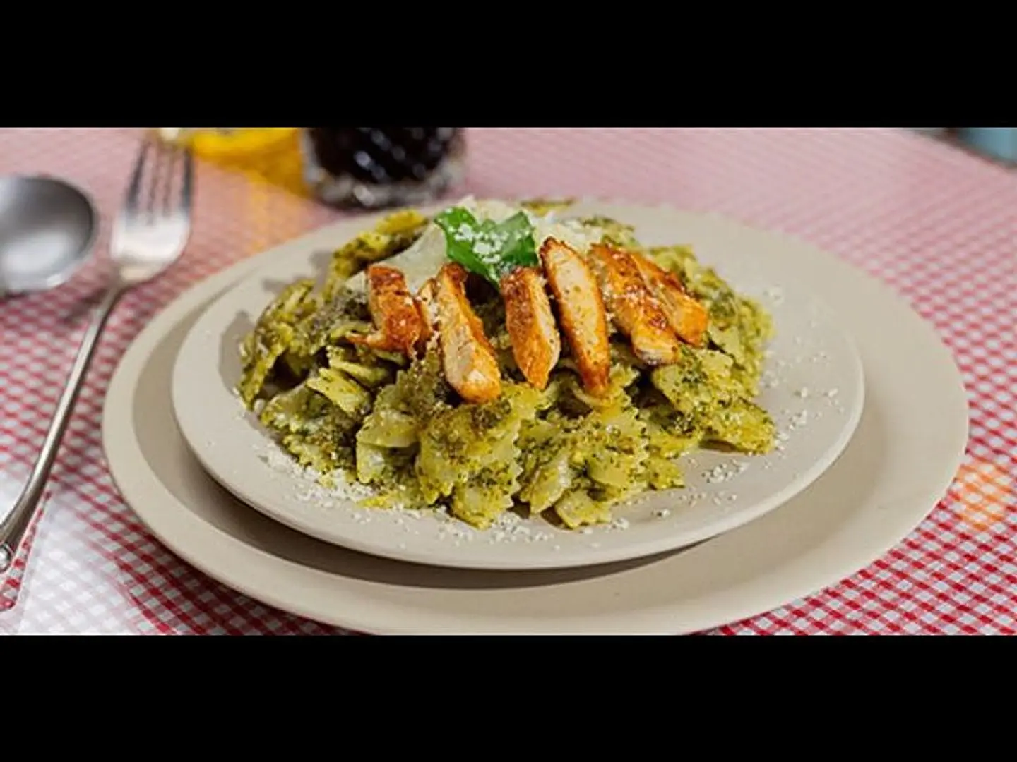 Chicken Pesto Pasta