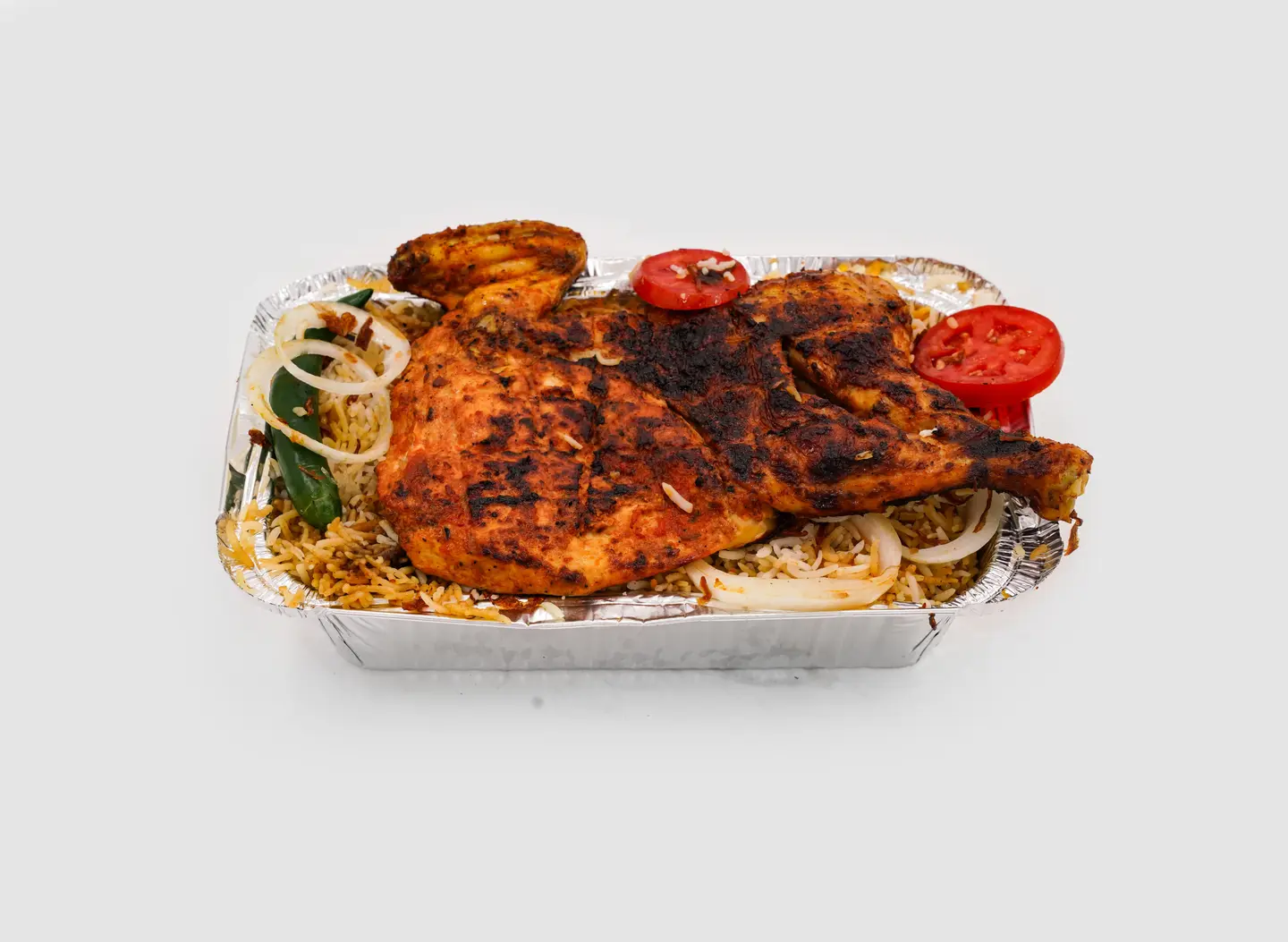 نص دجاج مع الرز مشوي