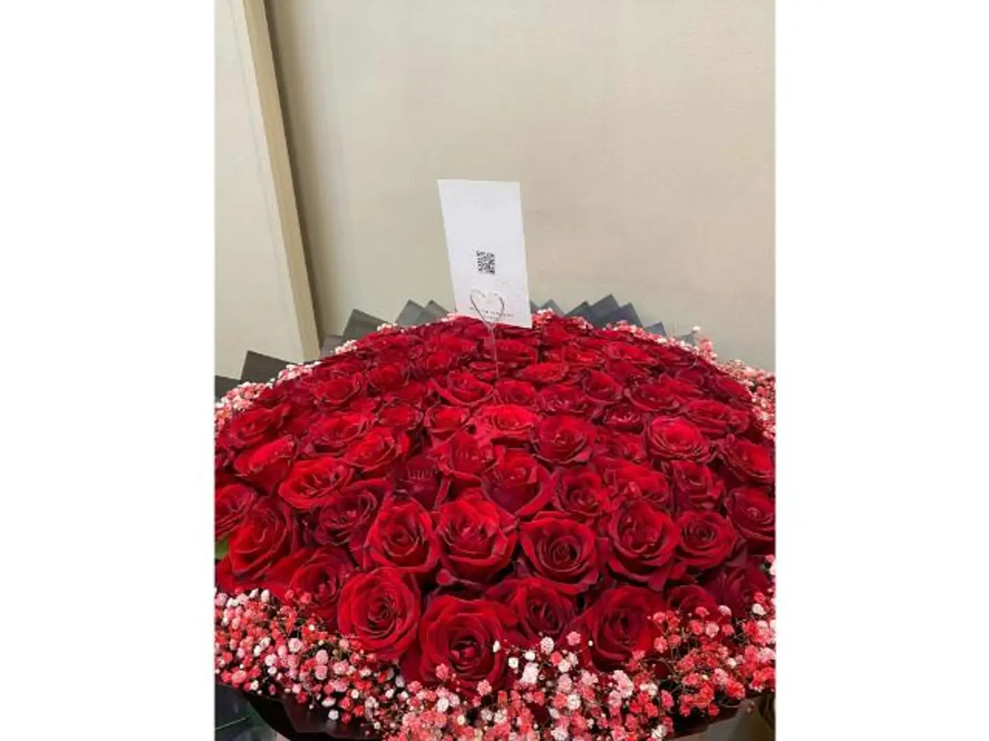 بوكيه 100 وردة احمر