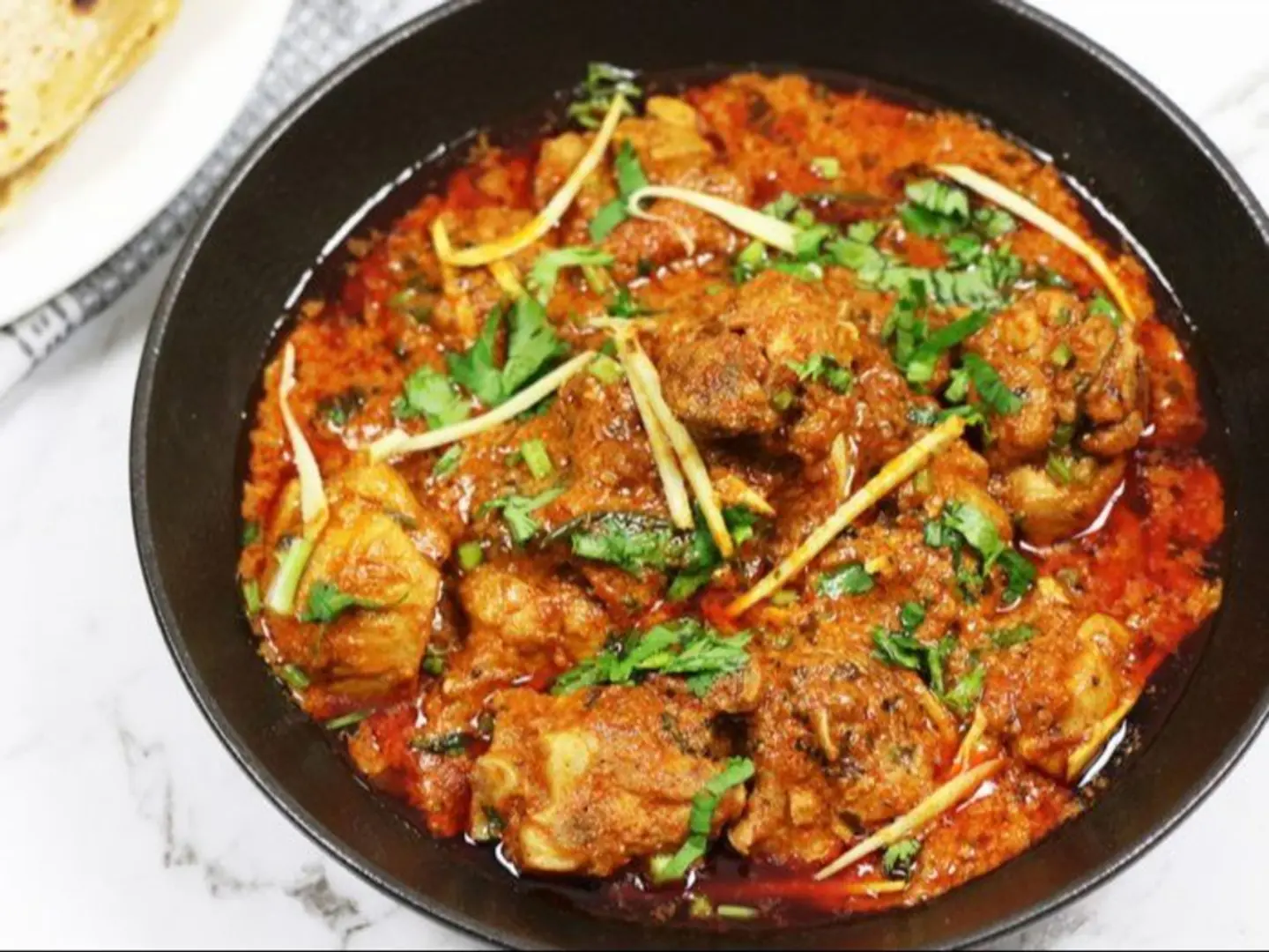 Chicken Kadai Full 1 Kilo With 3 Roti
