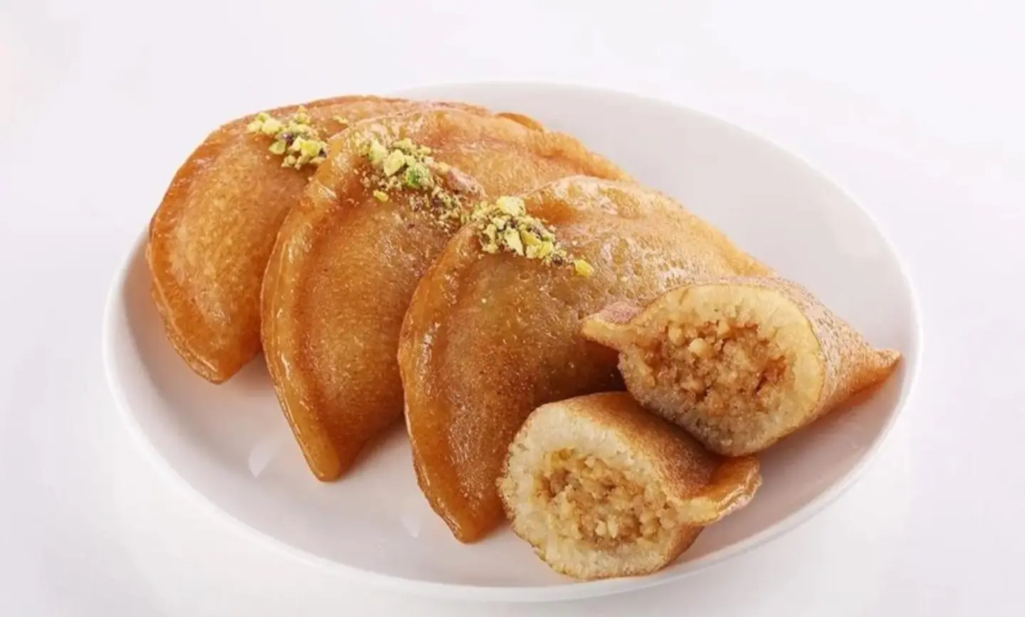 Qatayef With Nuts