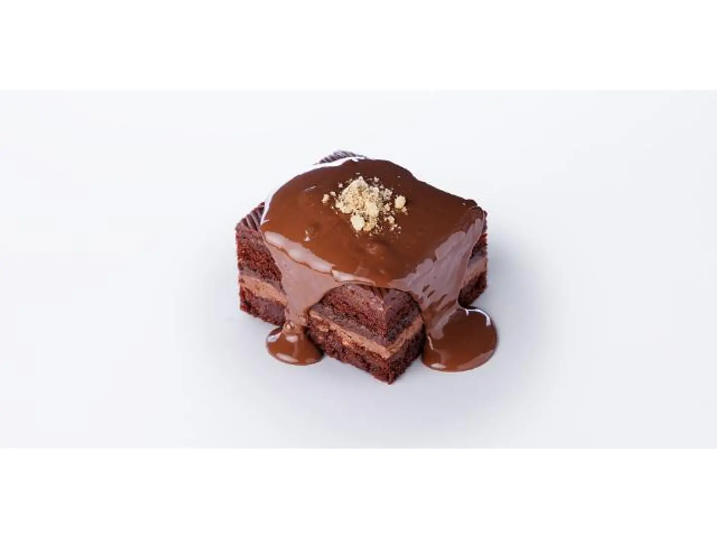 كيك الشوكولاته بالبندق