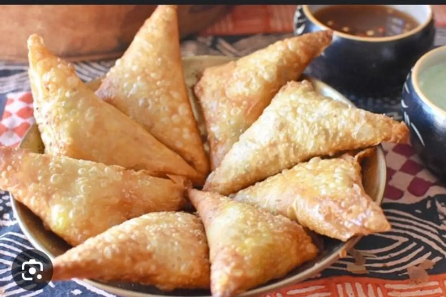 Vegetable Sambosa 3 Pieces