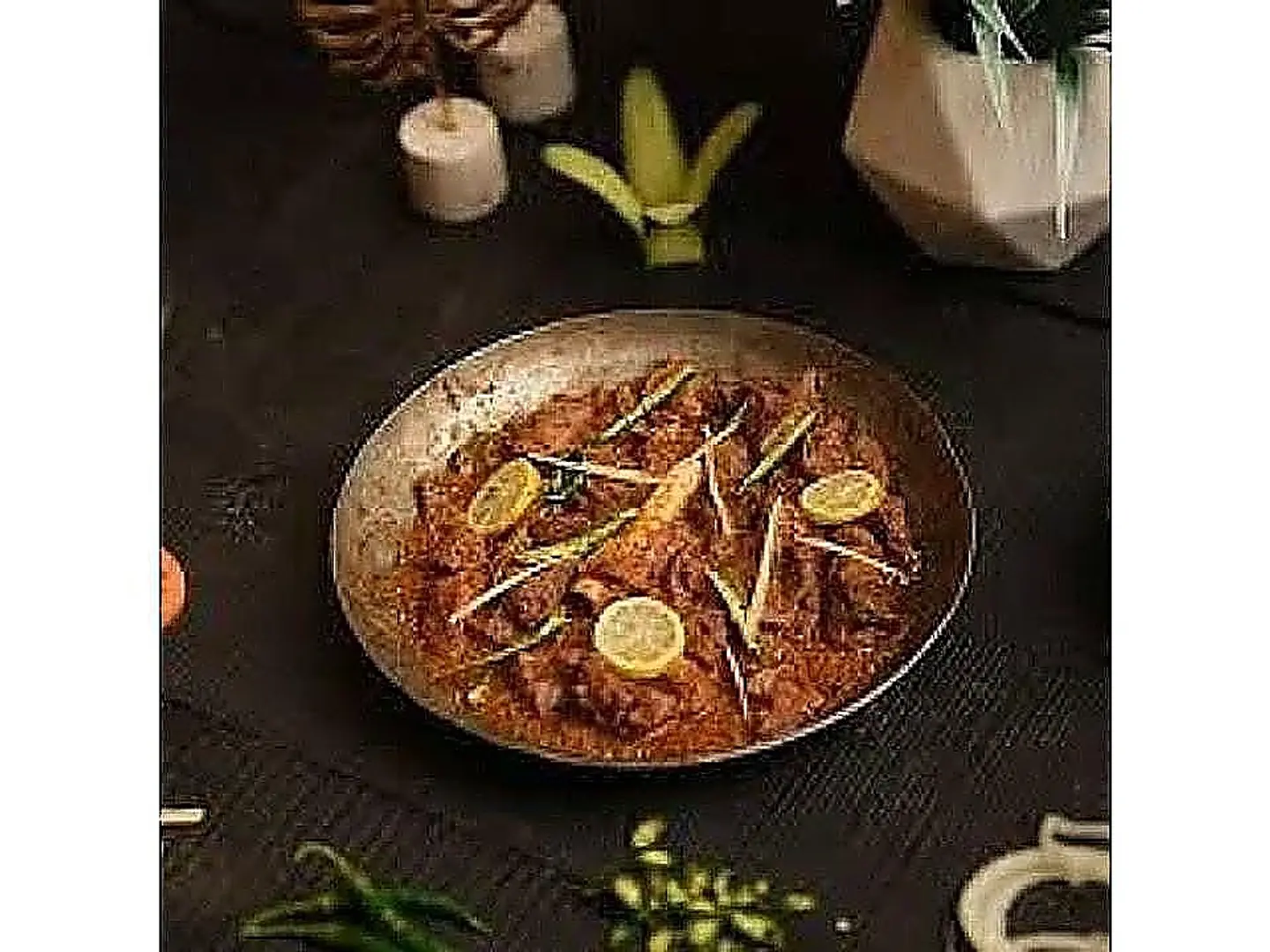 Murgi Karahi Shanwari With Butter, Half