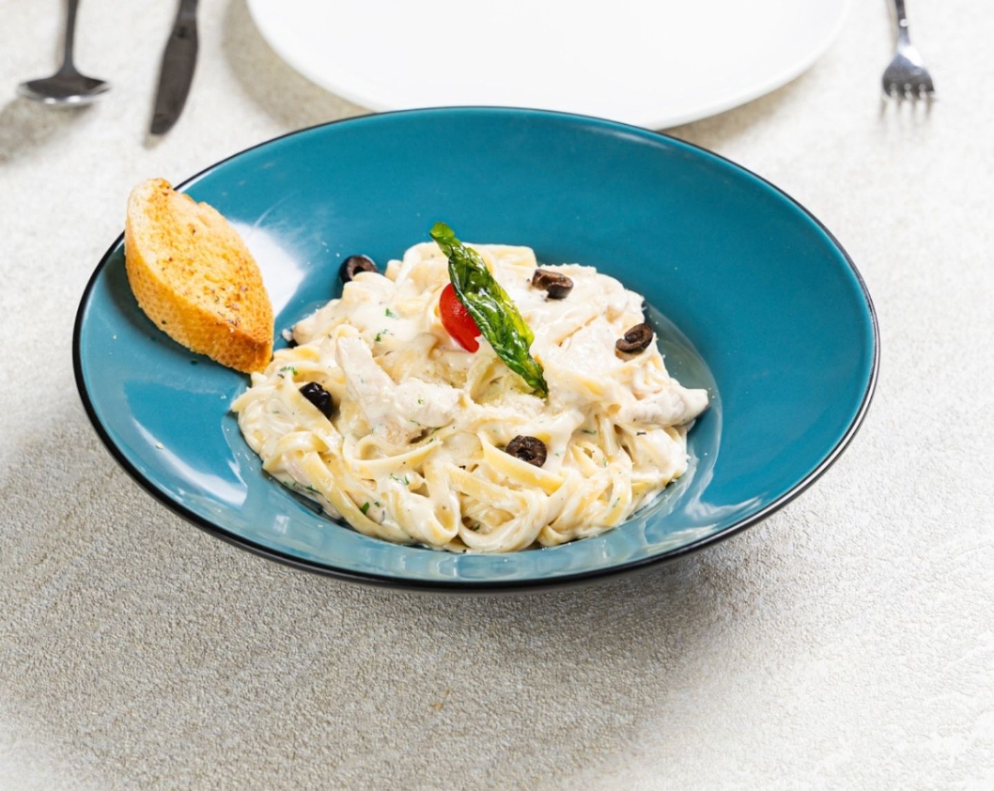Chicken Fettuccine Alfredo