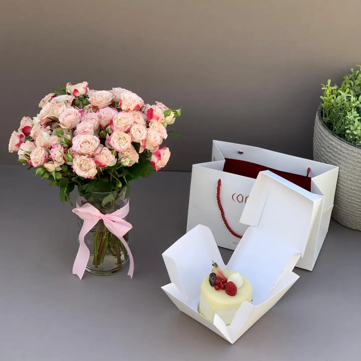 فازة مع كيك كانديرا