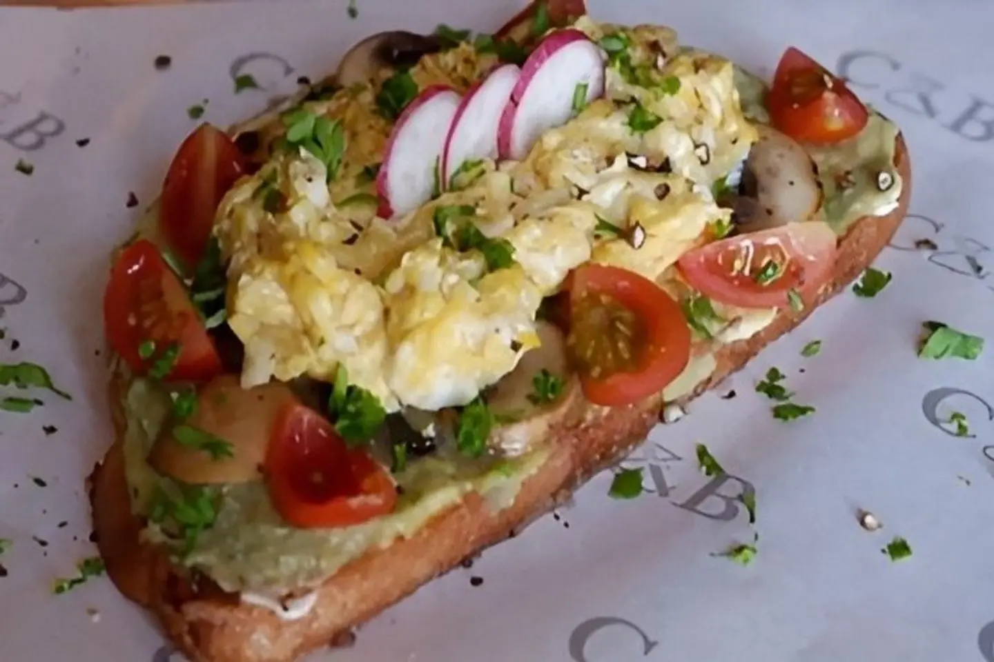 افكادو توست