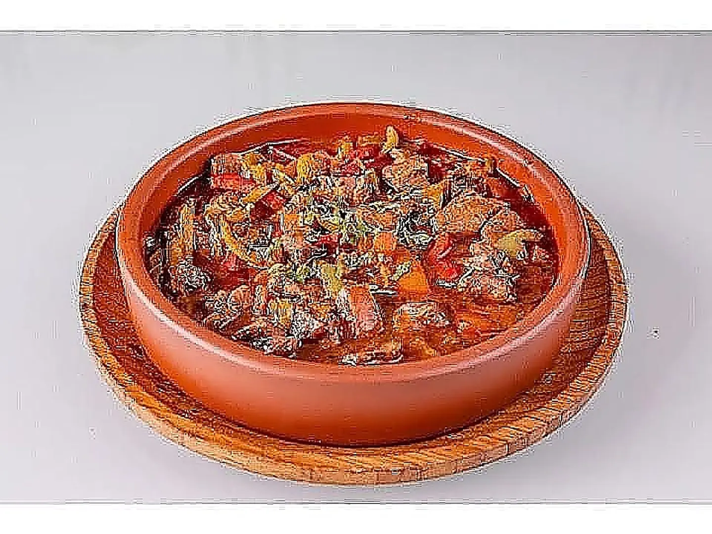 طاجن بطاطس باللحمة