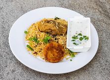 بولاو مع كباب ريشمي