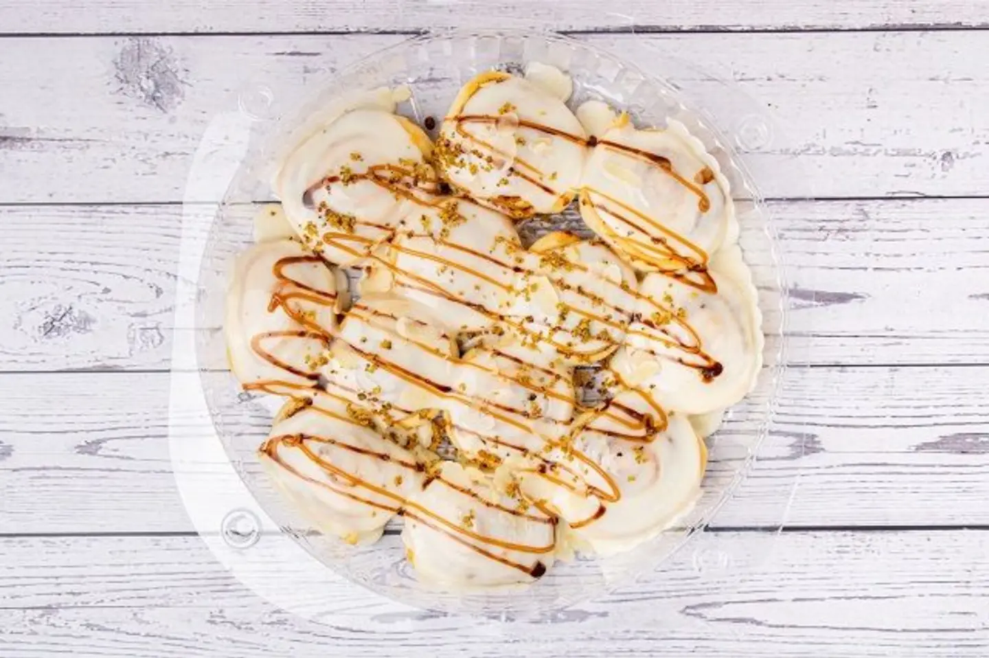 Medium Cinnabon Dessert