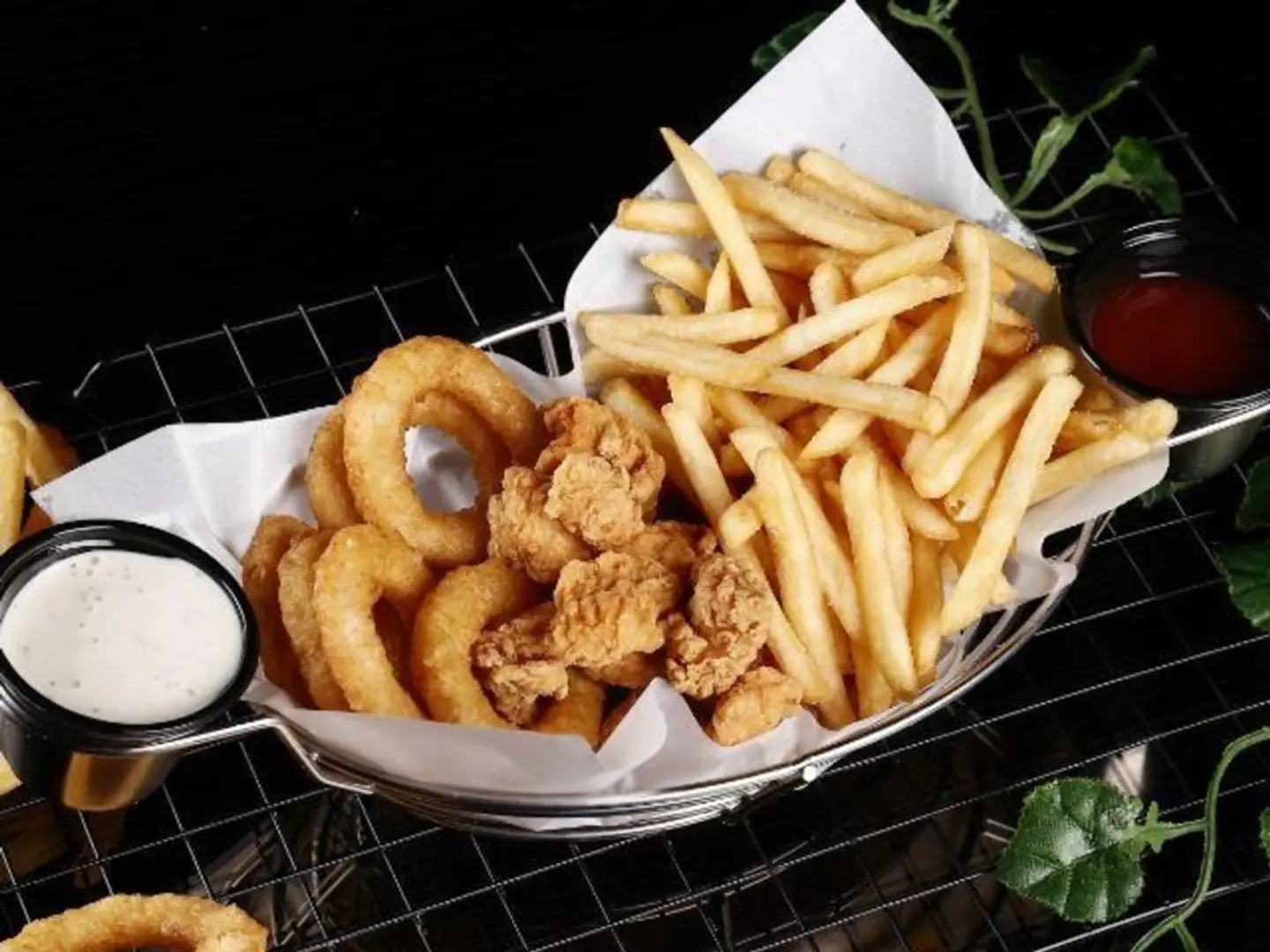 صحن مقبلات المقلية