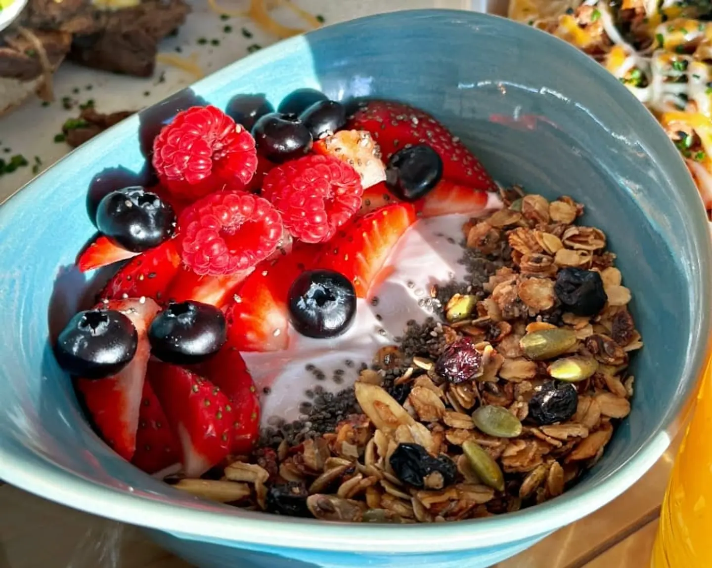 Berry Granola With Greek Yogurt