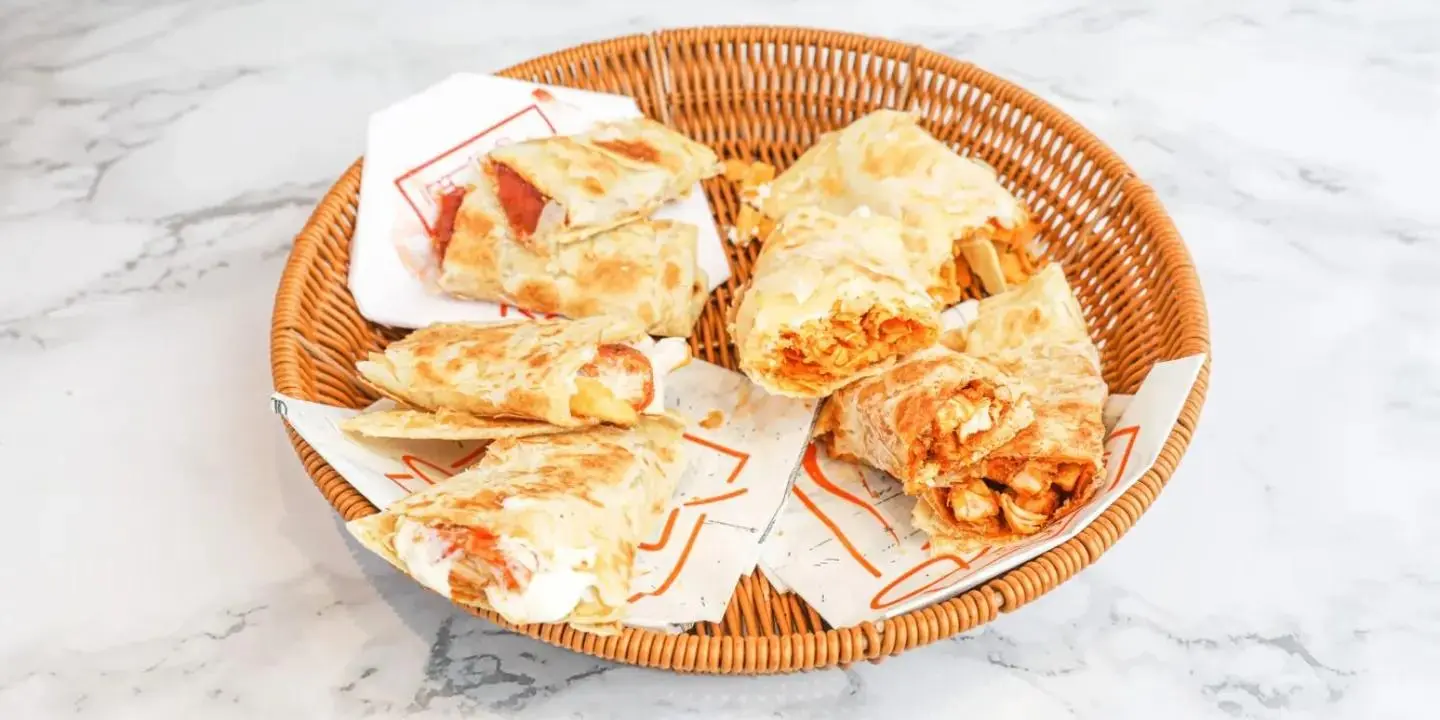 شباتي جبن و حلاوة