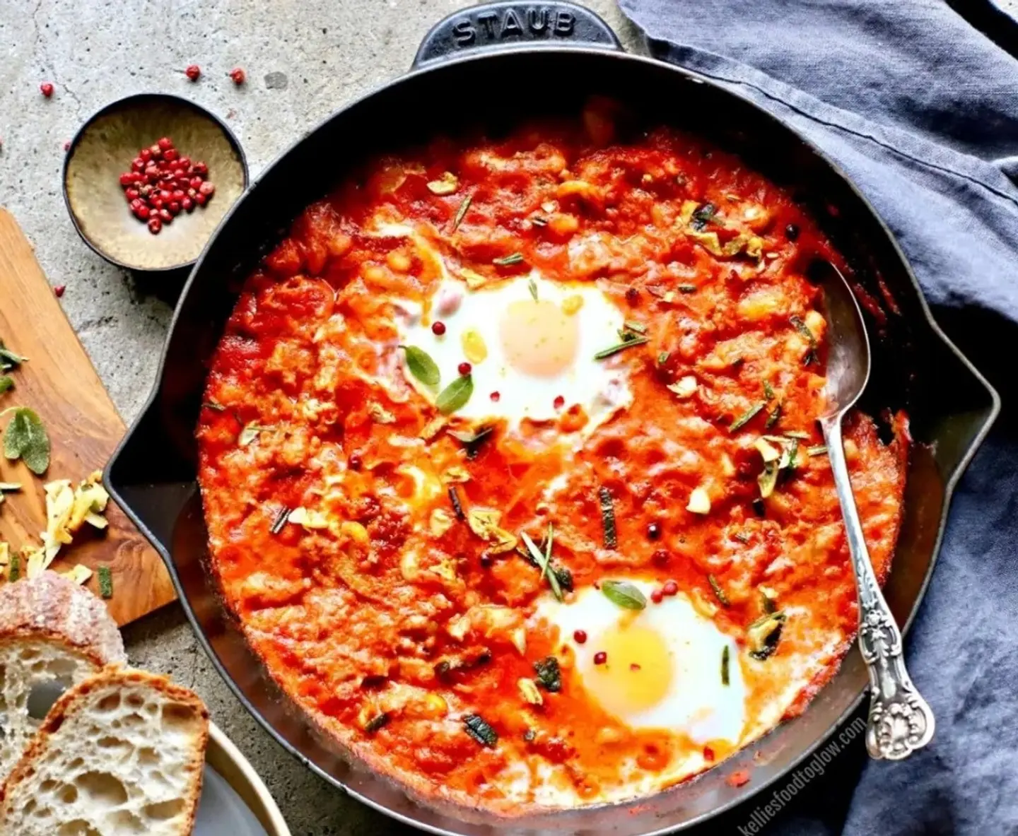 فاصوليا بالبيض