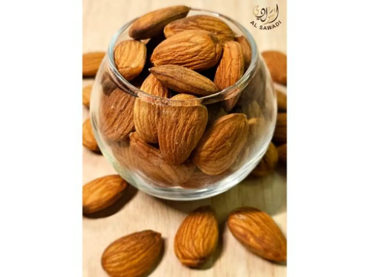 لوز امريكي ني حبة كبير