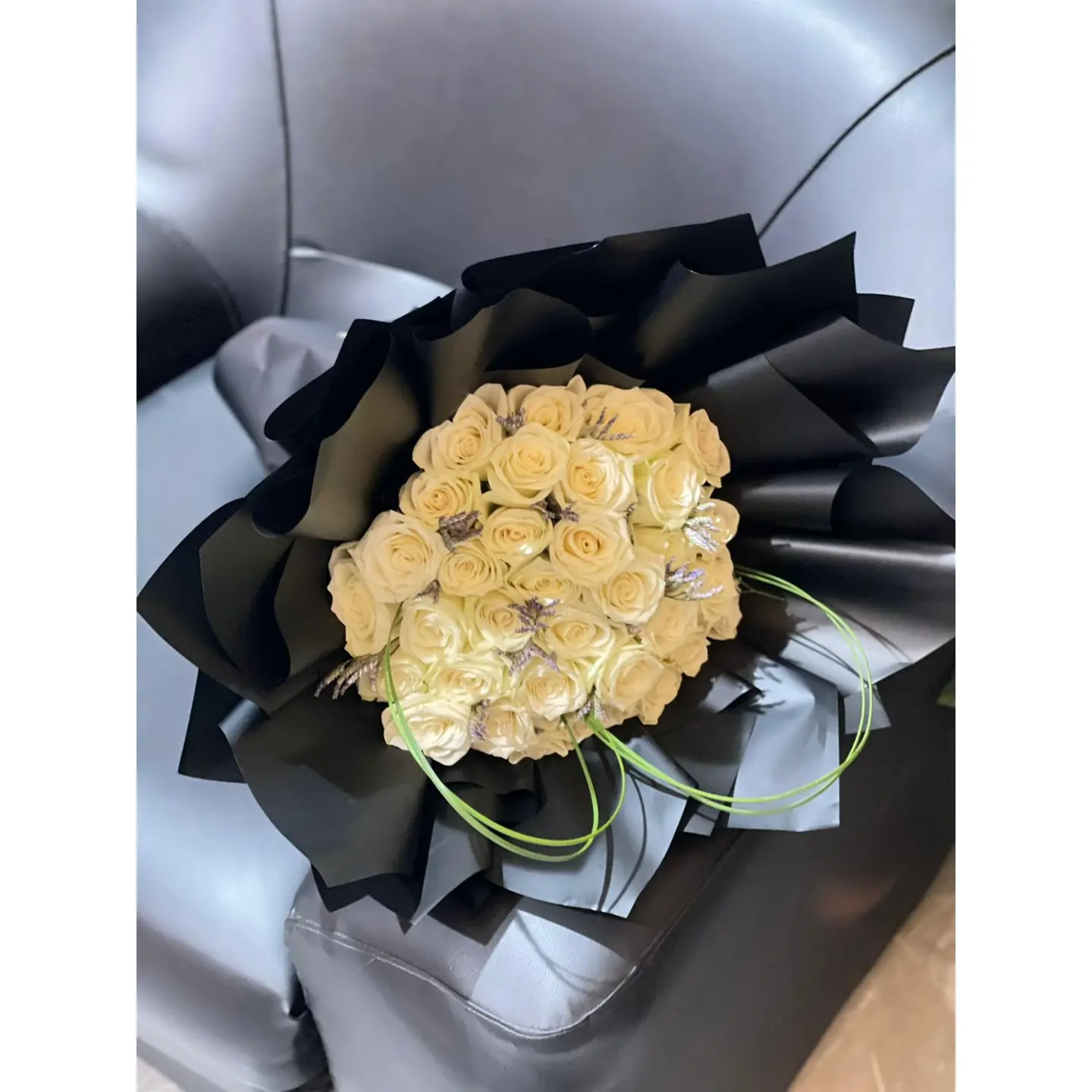Natural Roses Bouquet S23