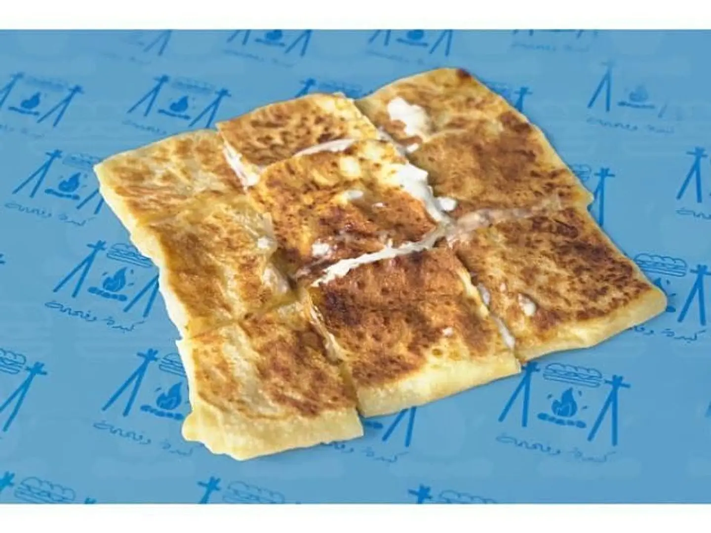 مطبق جبن بيضاء