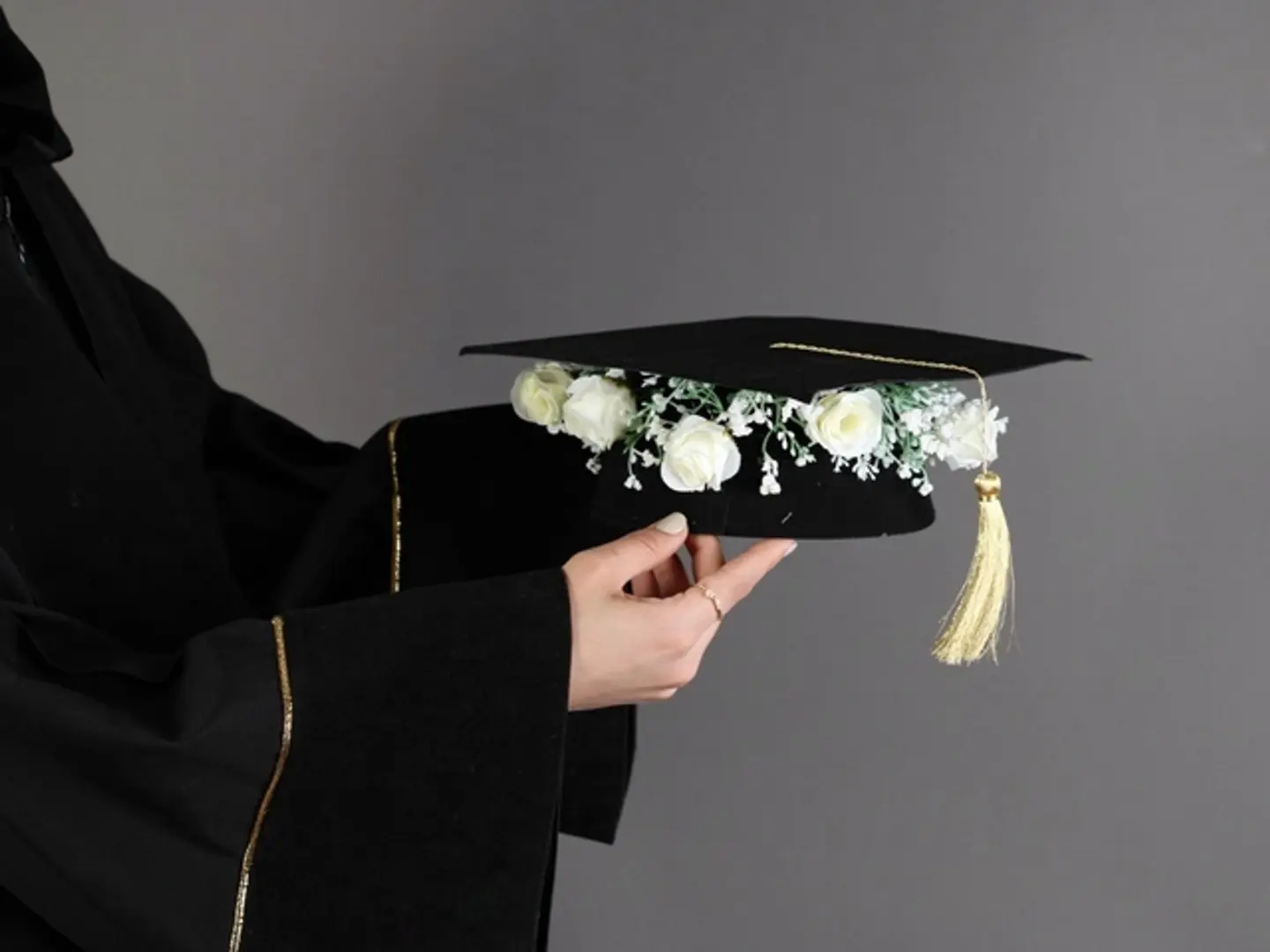 Graduation Hat With Artificial White Flowers