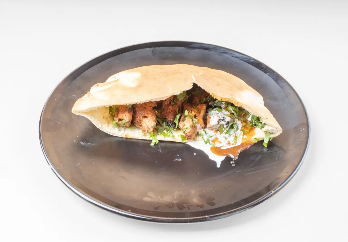 ساندويش شيش طاووق