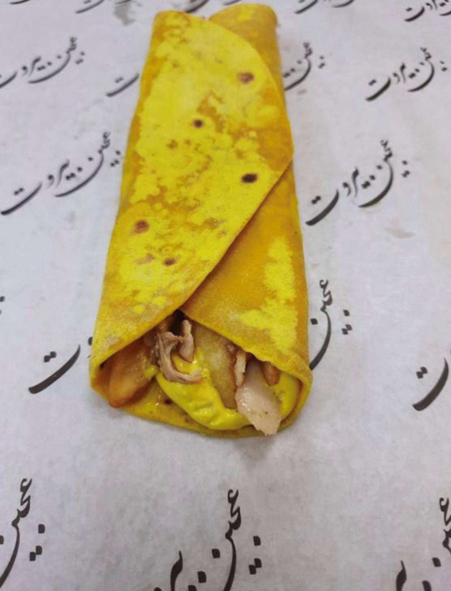 شاورما على الفحم صغير عجين بالزنجر