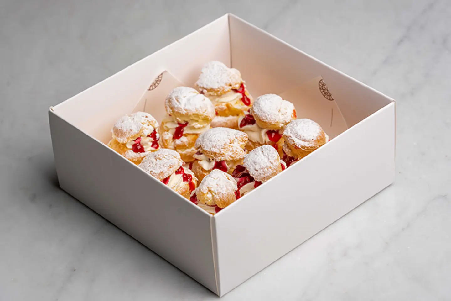 Crofona Box With Red Berries