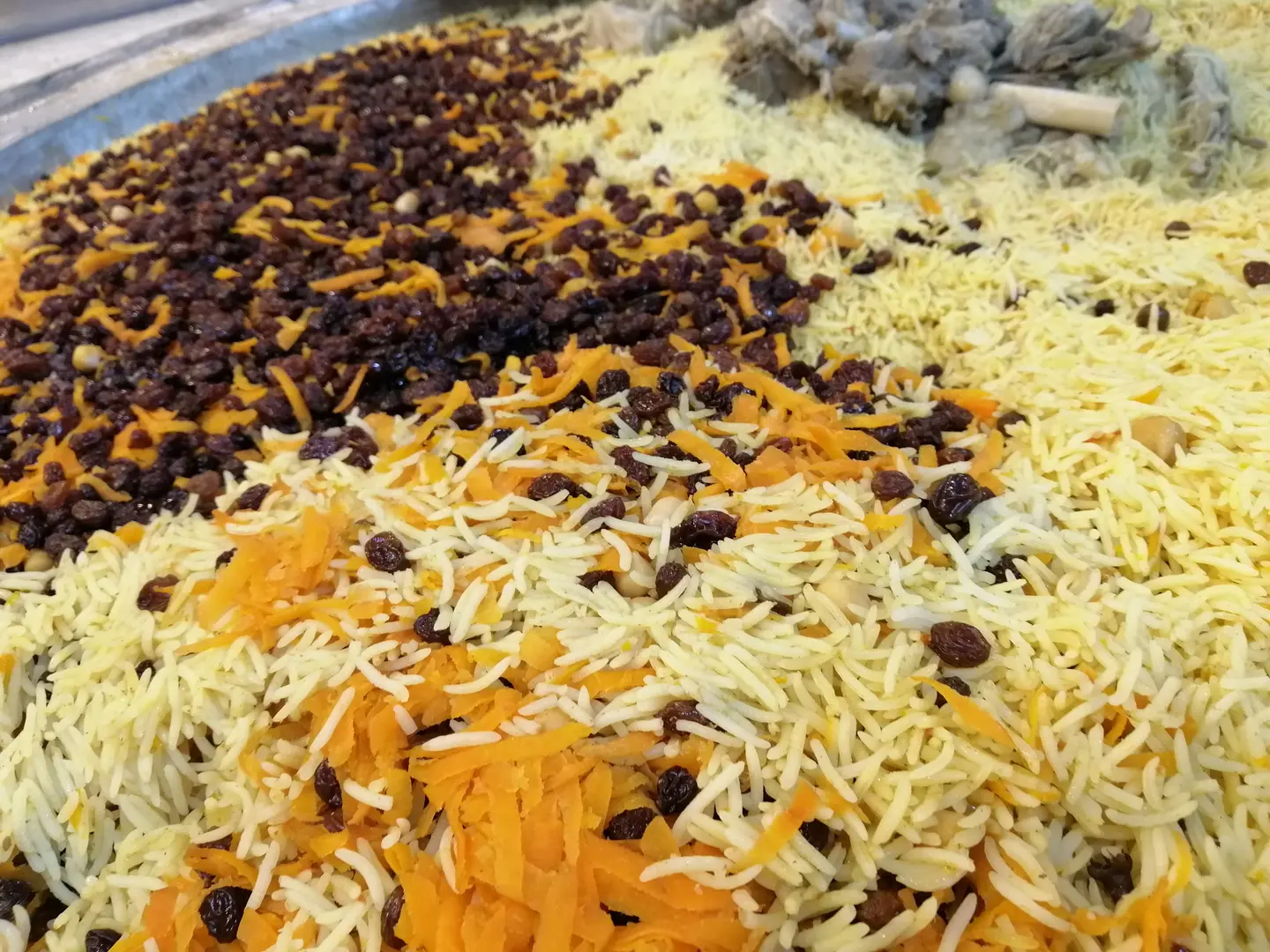 رز بخاري من الاخر