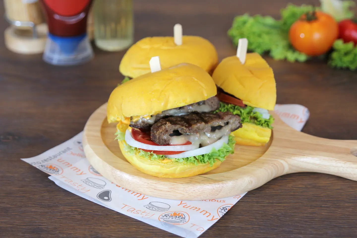 Burger Stuffed With Cheese
