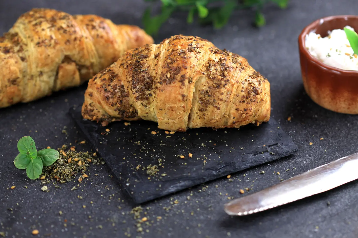 Croissant Labnah And Zattar