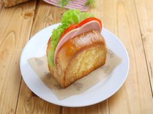 بريوش مرتديلا دجاج