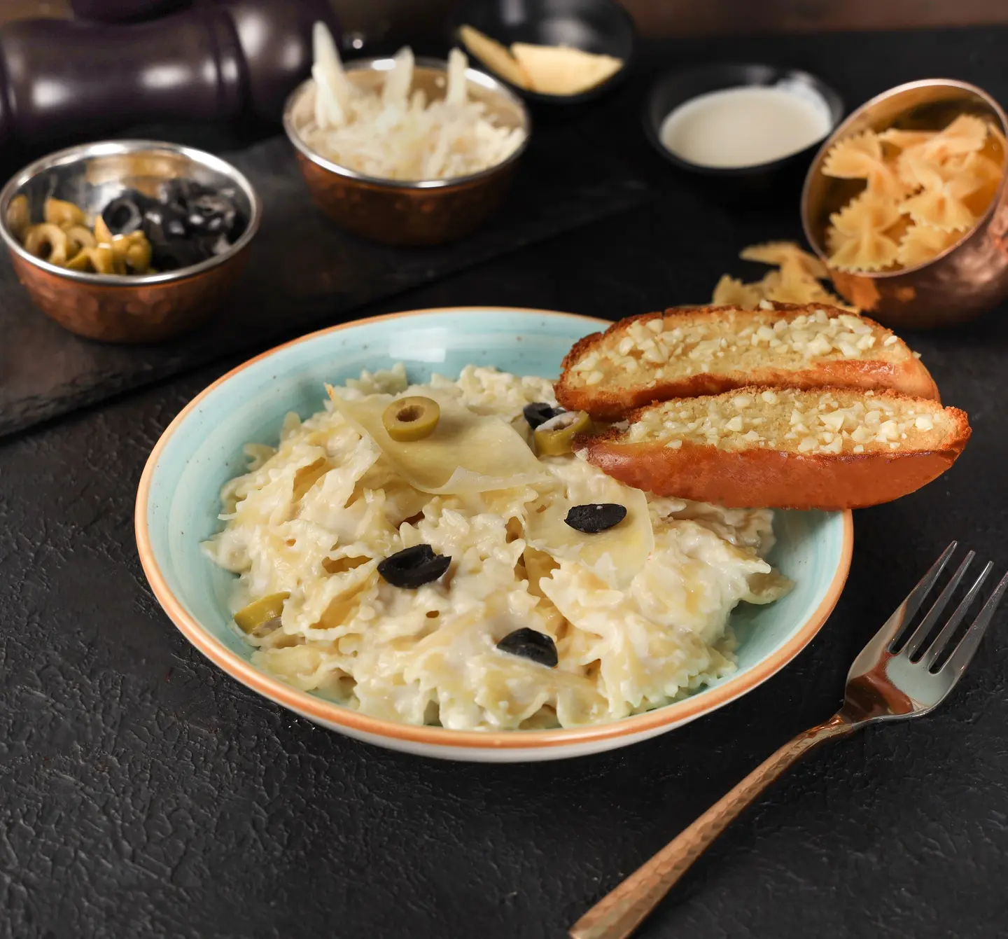 Chicken Alfredo Pasta