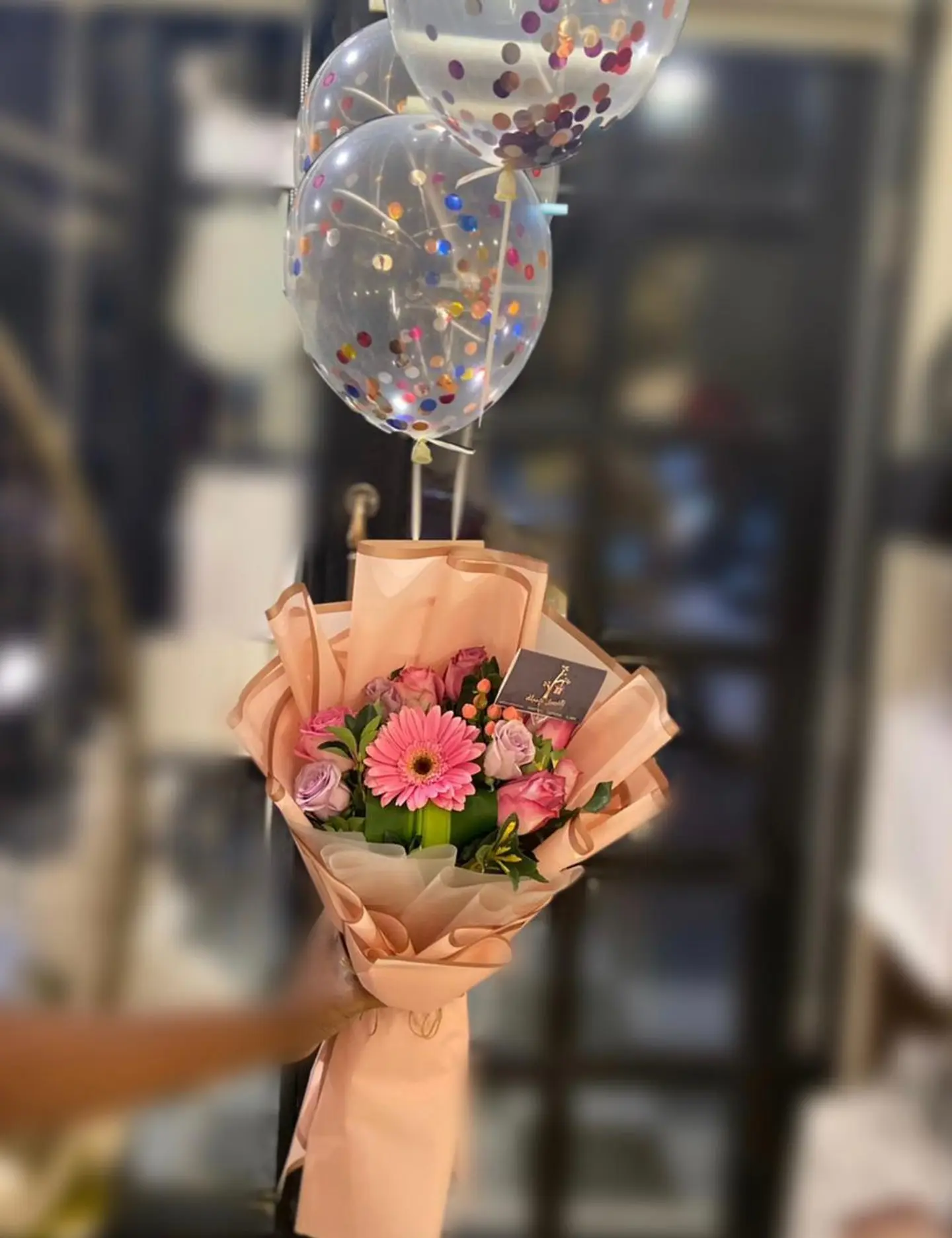 Gerbera Bouquet With 2 Balloons