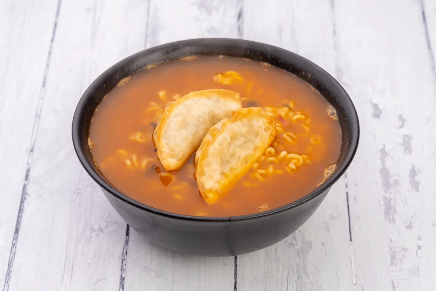 Ramyeon With Dumpling