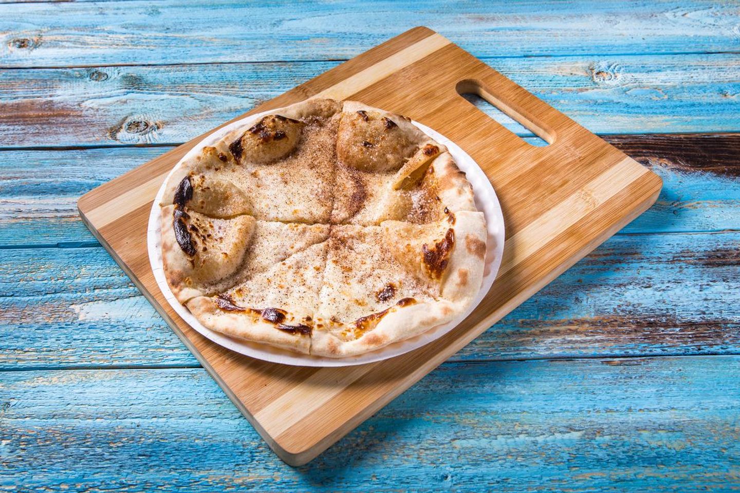فطيرة موزريلا بالعسل