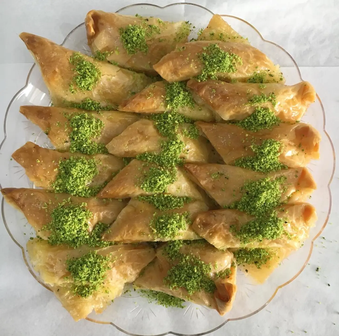 بقلاوة بالقشطة