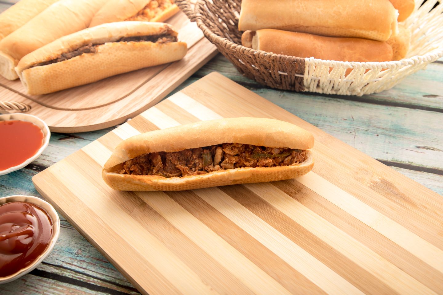 مقلق دجاج بالجبن