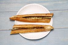 فطيرة لبنة مع زعتر