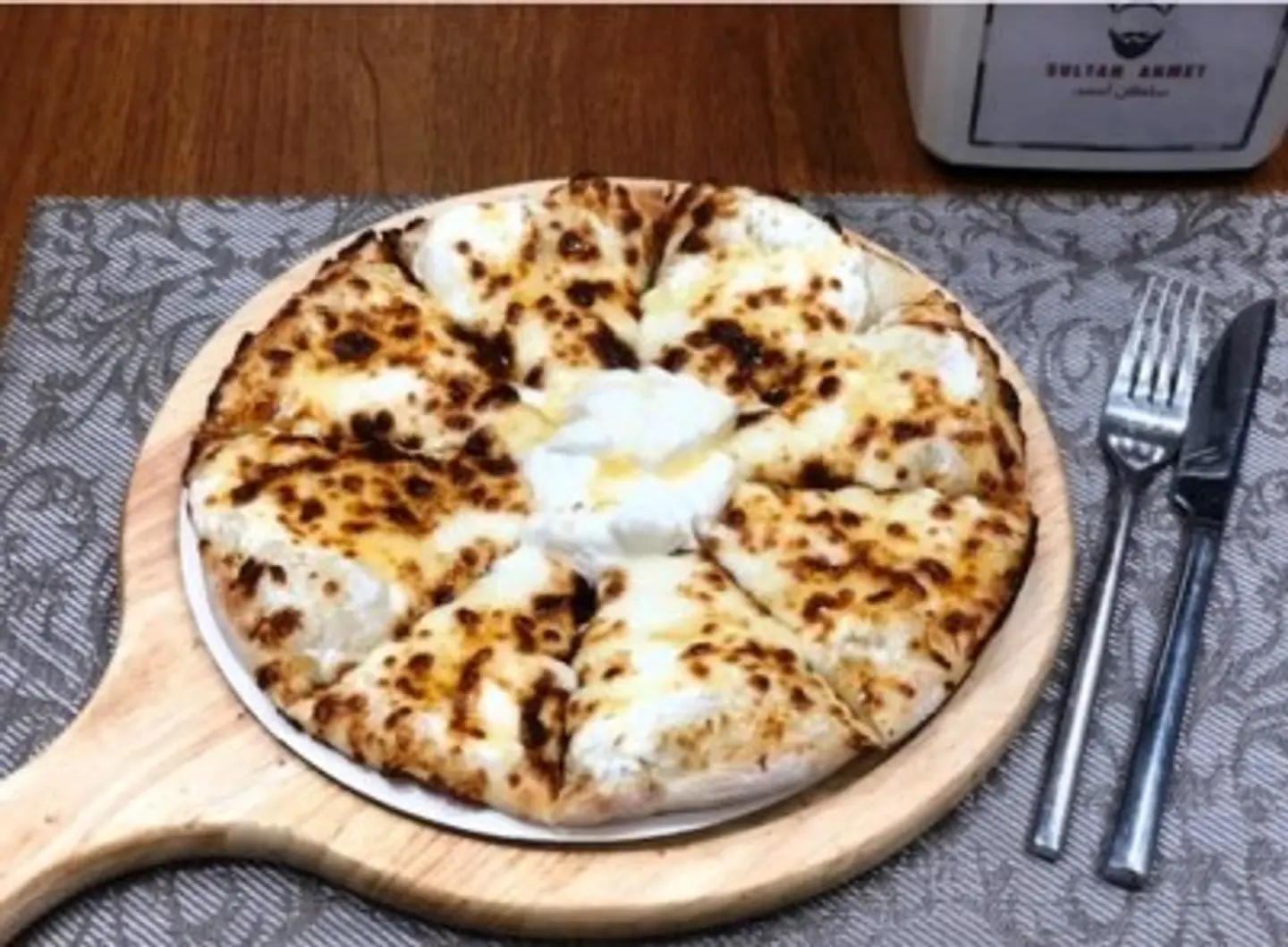 بيتزا عش البلبل