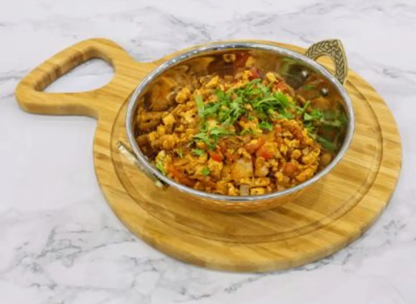 Mogalgal Chickens - With Chickpeas