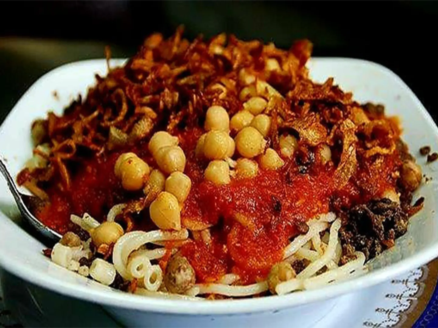 كشري الاستاذ سبيشيال وسط
