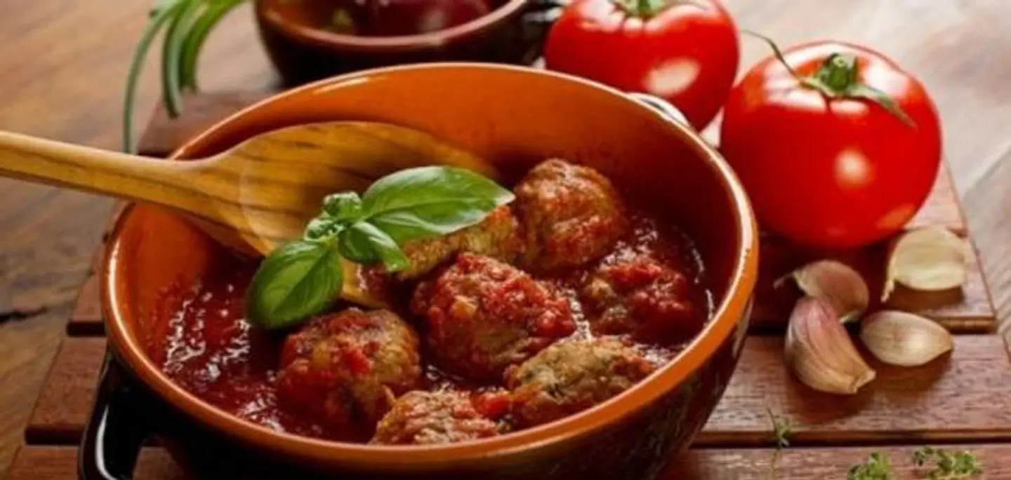 طاجن كباب حلبي دجاج