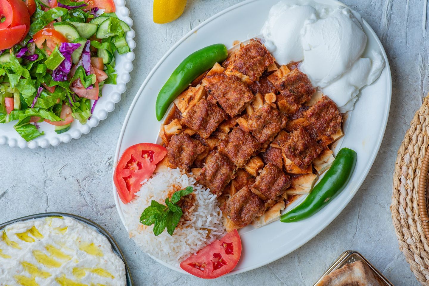كباب اسكندر لحم