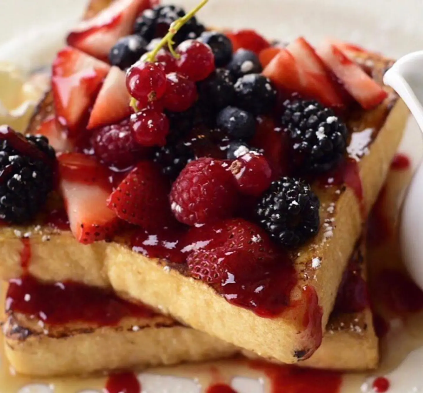 French Toast With Fruits And Berries