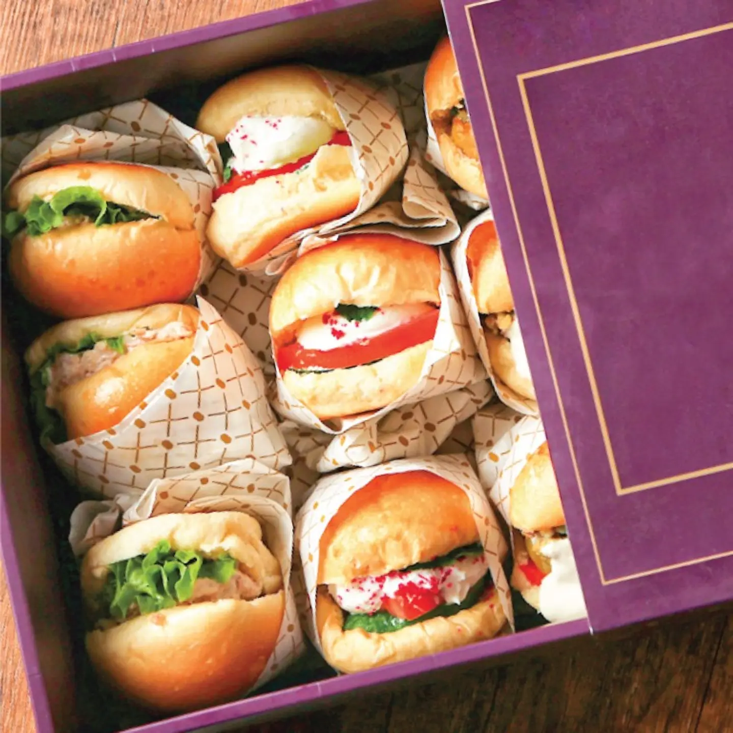 بوكس ميني ساندوتش مشكل