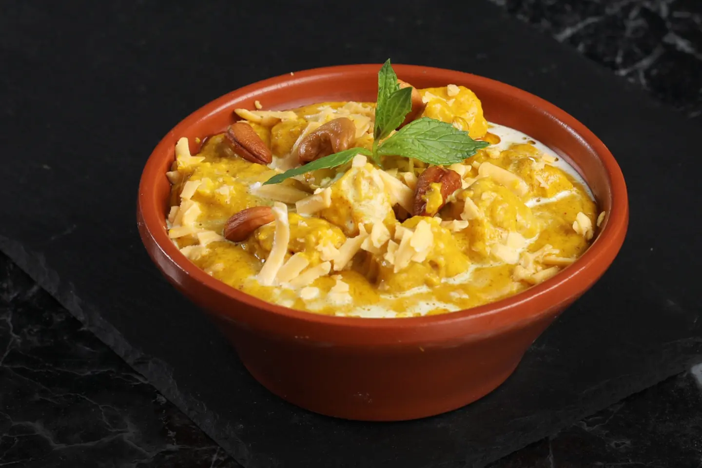 Murgh Hundi Lazeez