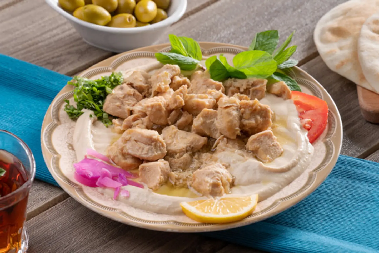 فطور فاخر -حلوم
